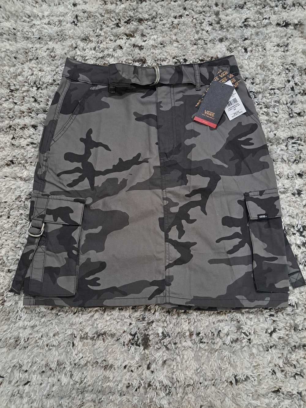 Vans Women's Camo Utility Cargo Skirt - Gray/Black